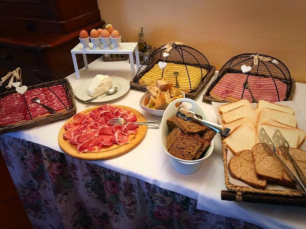 Hotel Bambolo Castagneto Carducci Luaran gambar